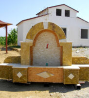 ΠΡΟΚΑΤ ΚΡΗΝΗ (Βυζαντινού τύπου - μπροστά όψη)