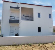 ΔΙΩΡΟΦΟ ΞΕΝΟΔΟΧΕΙΟ ΜΕ ΣΟΦΙΤΕΣ