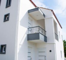 ΔΙΩΡΟΦΟ ΞΕΝΟΔΟΧΕΙΟ ΜΕ ΣΟΦΙΤΕΣ